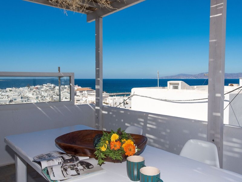 Madres Studios & Apartments 7