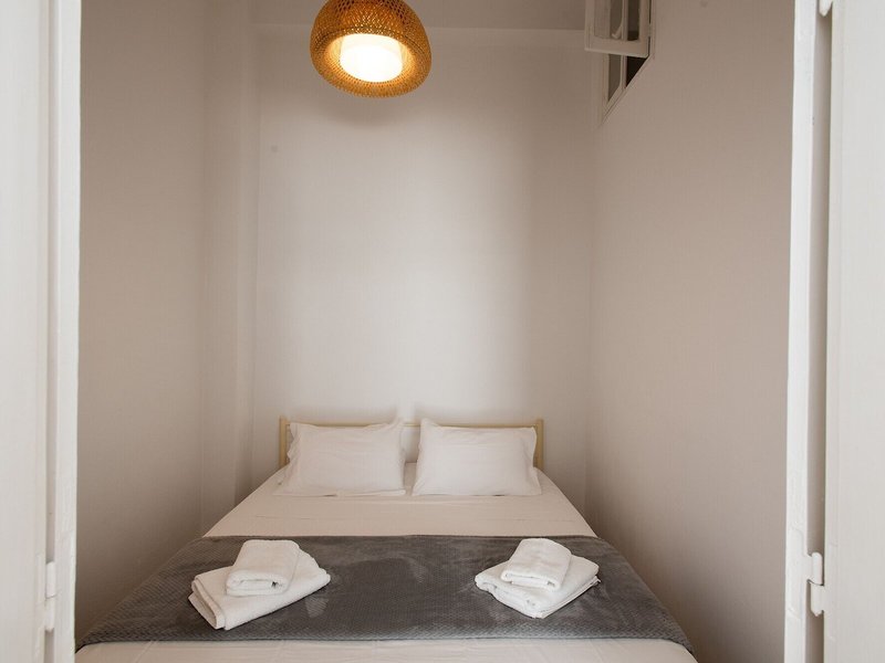 Madres Studios & Apartments 8