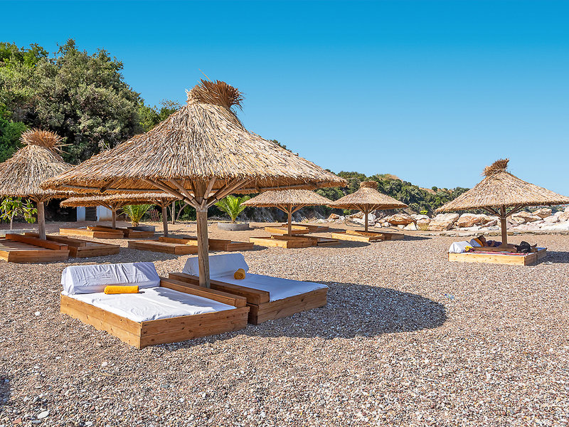 Sunrise Village Beach Hotel 1