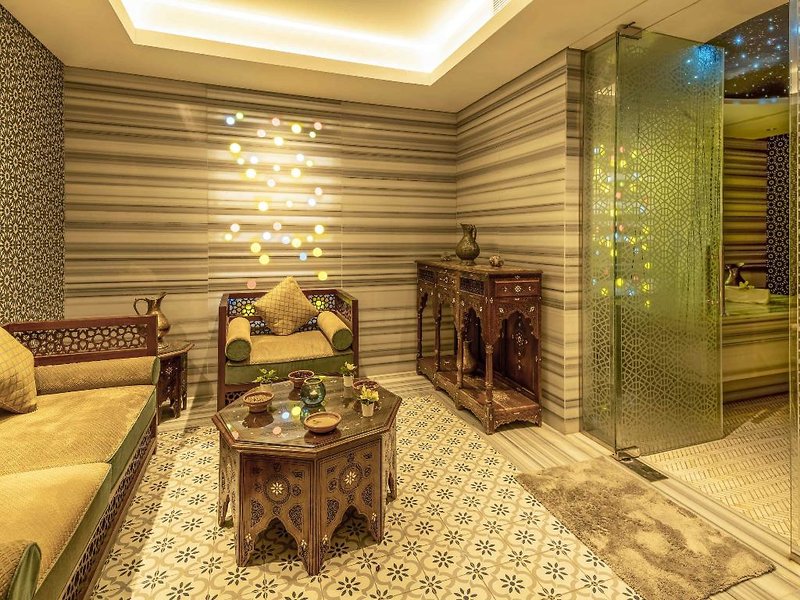 Pullman Sharjah Hotel 3