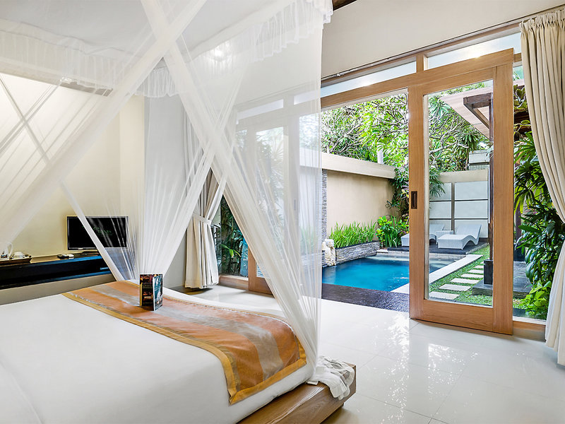 Tonys Villas & Resort 10