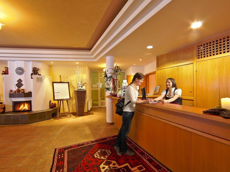 Erlebnishotel Fendels 14