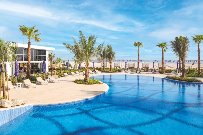 Centara Mirage Beach Resort 1