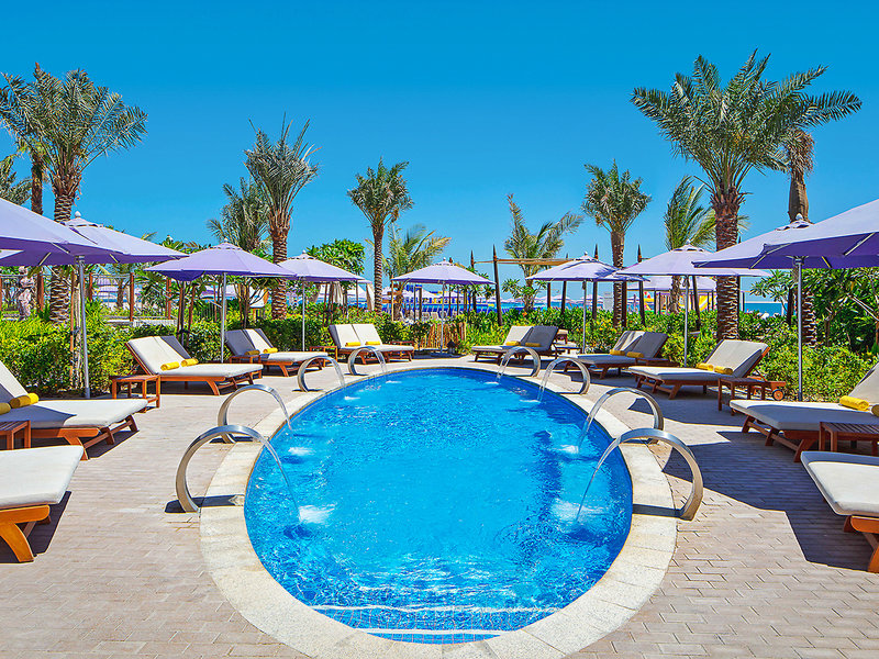Centara Mirage Beach Resort 8