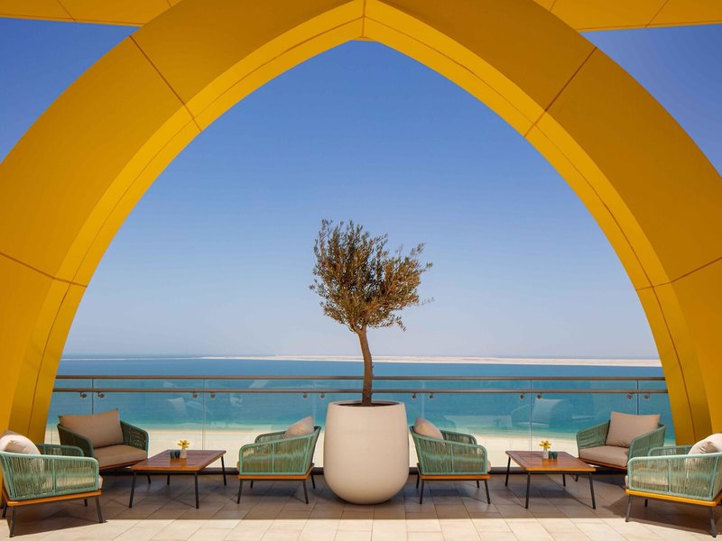Centara Mirage Beach Resort 25