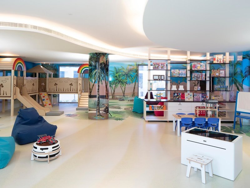 Centara Mirage Beach Resort 31