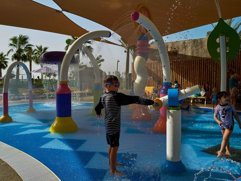 Centara Mirage Beach Resort 36