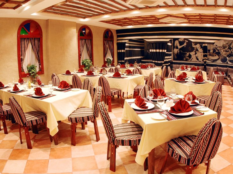 Al Liwan Suites Hotel 20