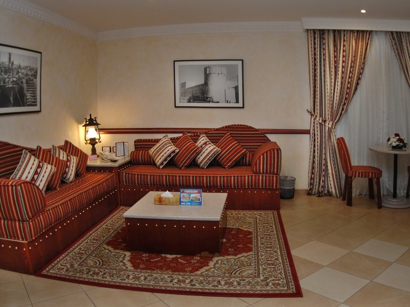 Al Liwan Suites Hotel 27
