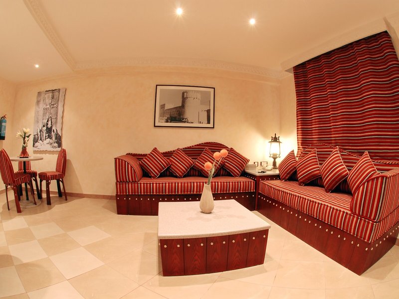 Al Liwan Suites Hotel 33