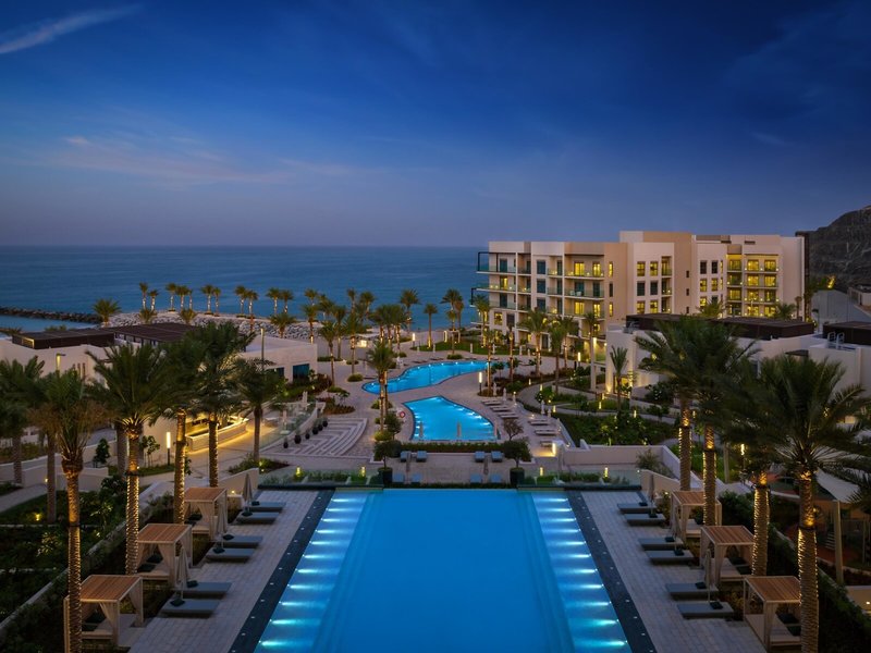 Address Fujairah Beach Resort 5