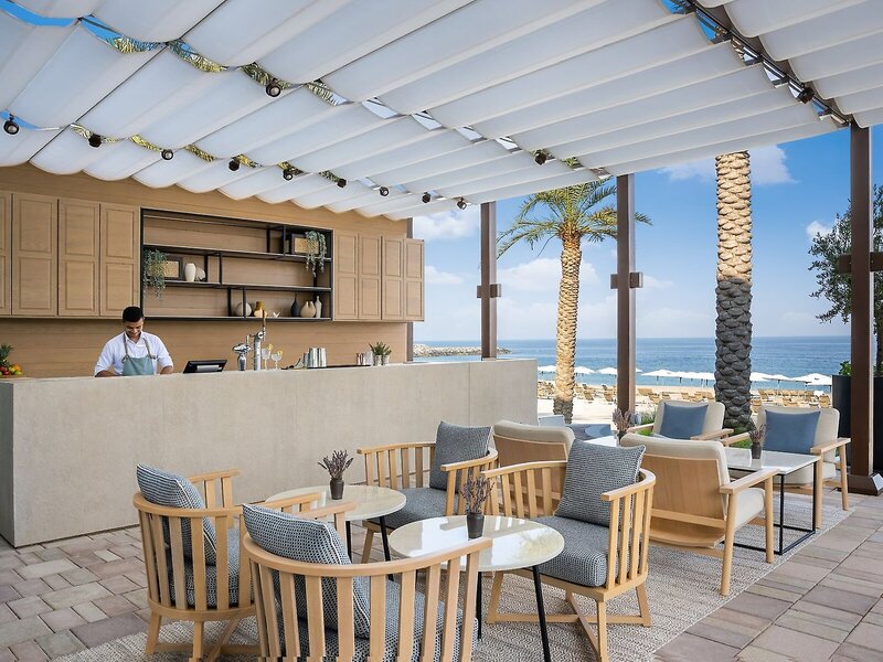 Address Beach Resort Fujairah 11