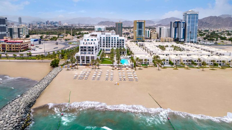Palace Fujairah Beach Hotel 11