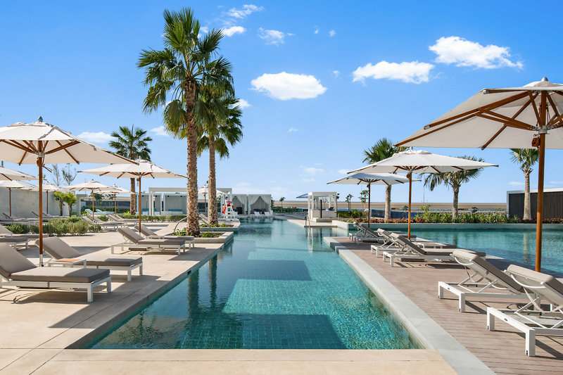 Address Beach Resort 12