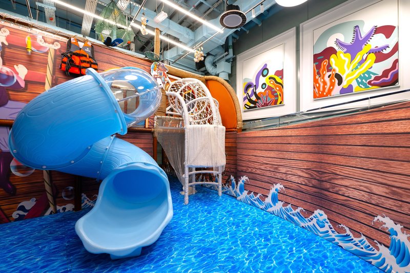 Atlantis The Royal 44