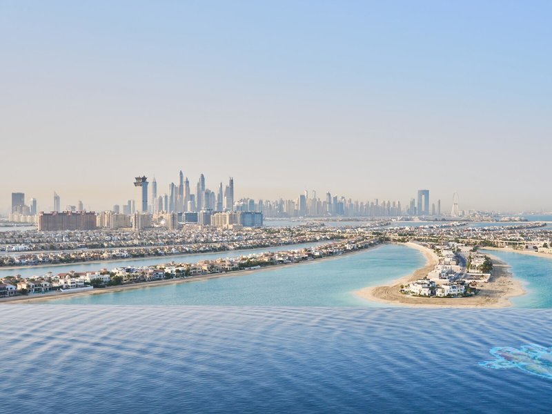 Atlantis The Royal 33