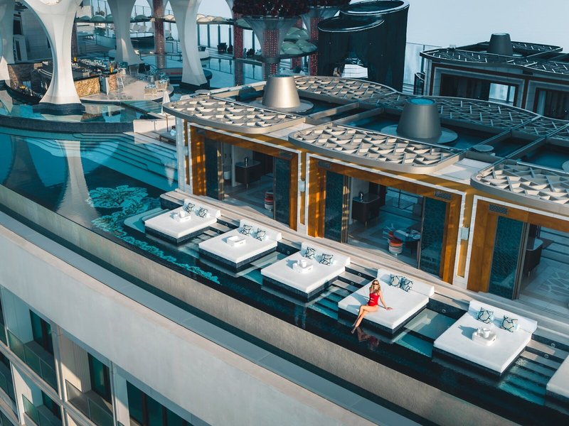 Atlantis The Royal 42