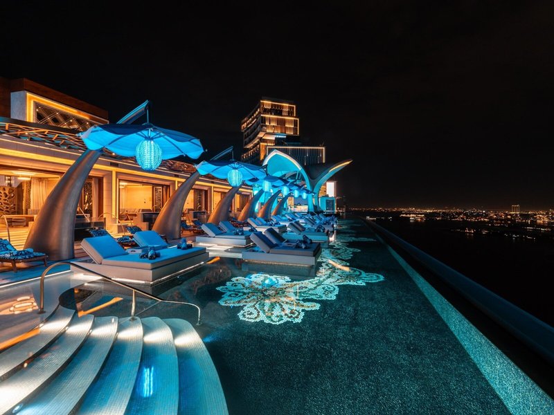 Atlantis The Royal 47