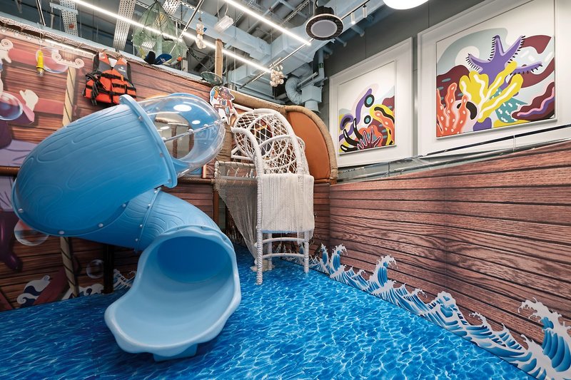 Atlantis The Royal 40