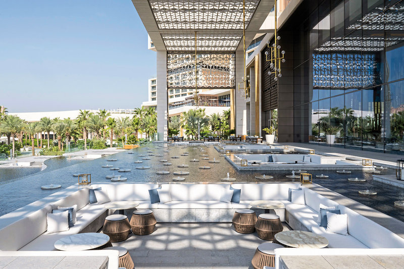 Atlantis The Royal 18