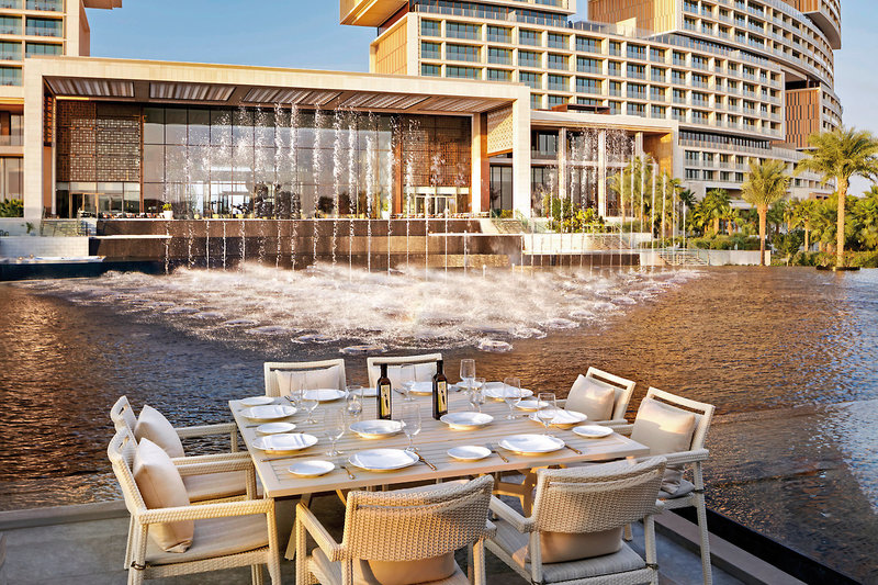 Atlantis The Royal 35 - Terrace
