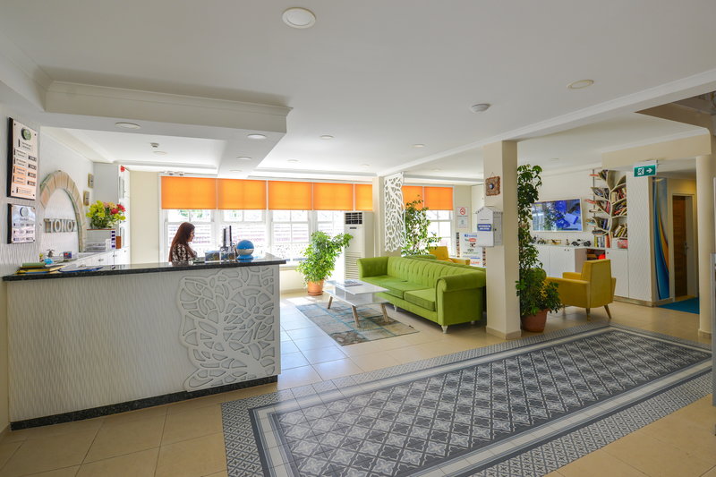 Tonoz Beach Hotel 5