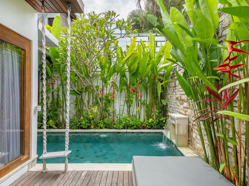 The Jimbaran Villa 13