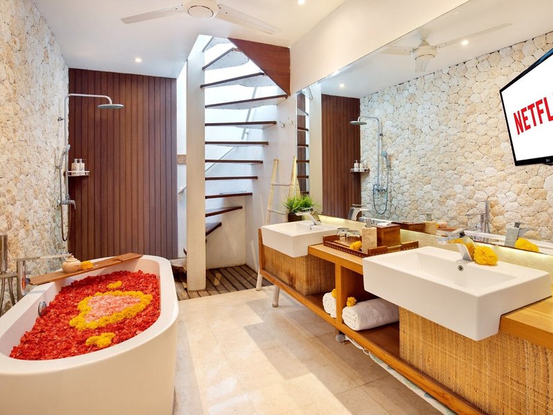 The Jimbaran Villa 34