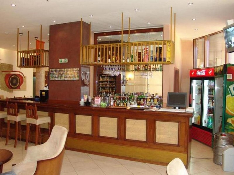 Poseidon 3 - Exterior