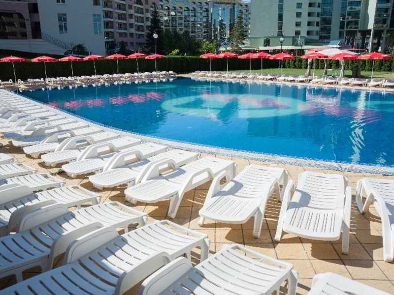 Poseidon 8 - Outdoor Pool