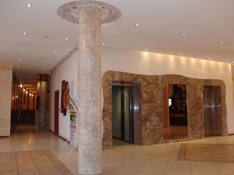 Poseidon 16 - Lounge / Lobby