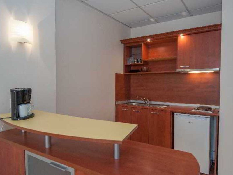 Poseidon 30 - Room Example