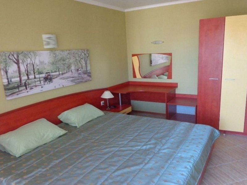 Poseidon 34 - Room Example