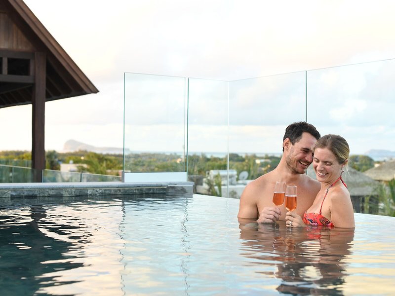 Mythic Suites & Villas 10