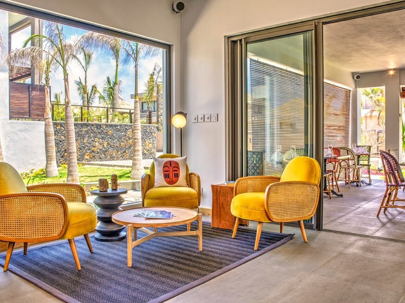 Mythic Suites & Villas 23
