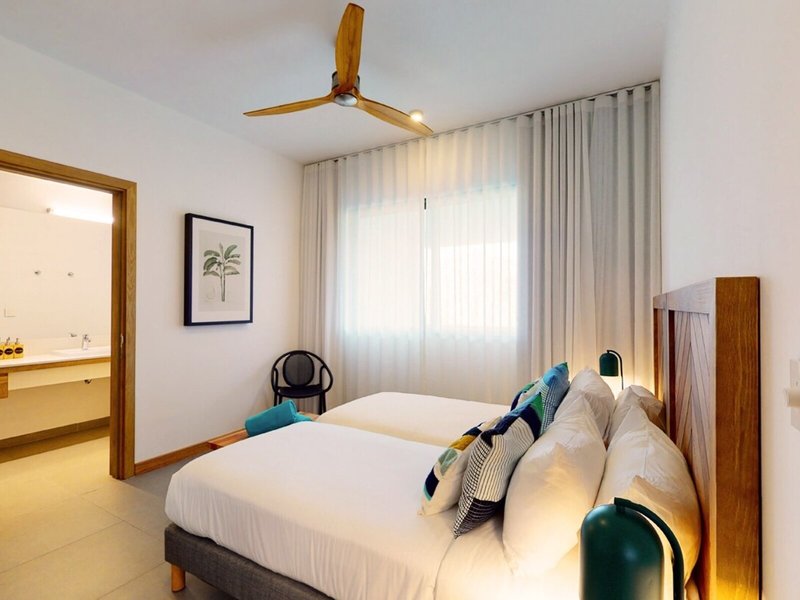 Mythic Suites & Villas 34