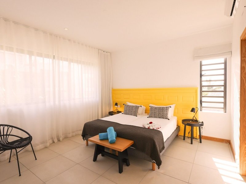 Mythic Suites & Villas 35