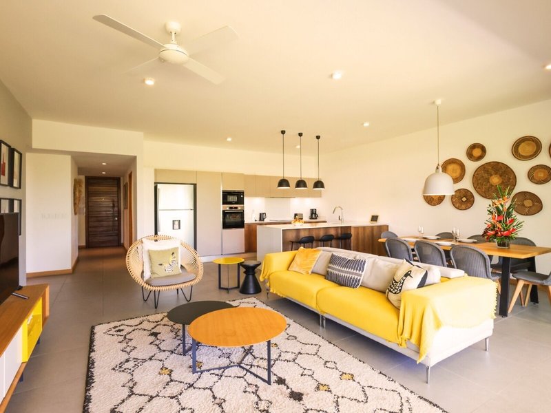Mythic Suites & Villas 47