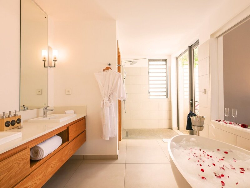 Mythic Suites & Villas 49