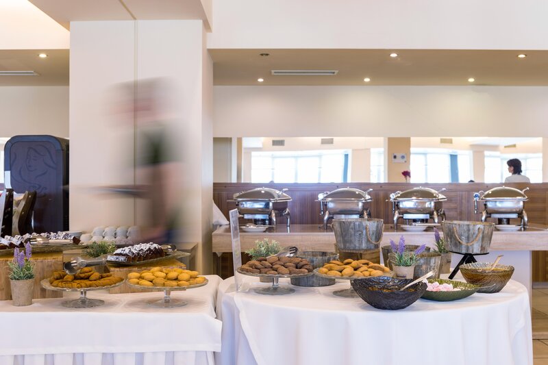 Ariti Grand Hotel 23