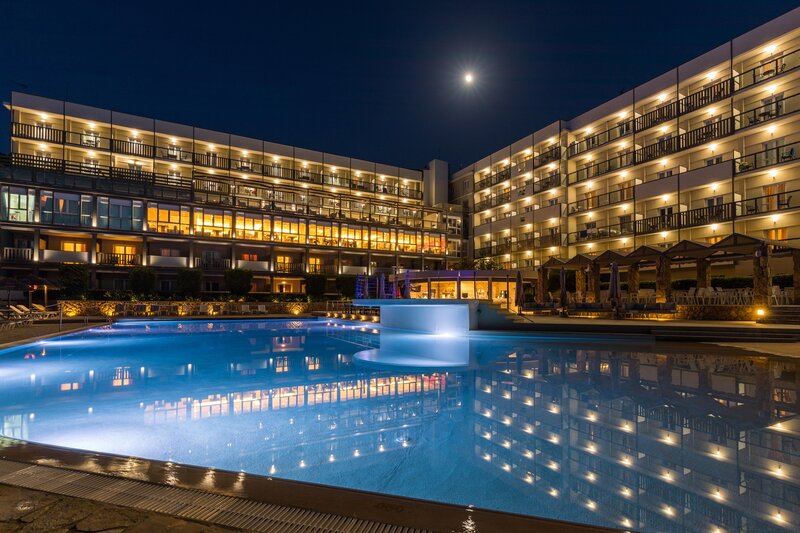 Ariti Grand Hotel 25