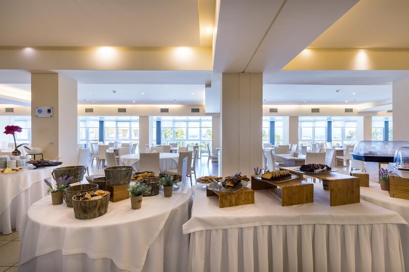 Ariti Grand Hotel 60
