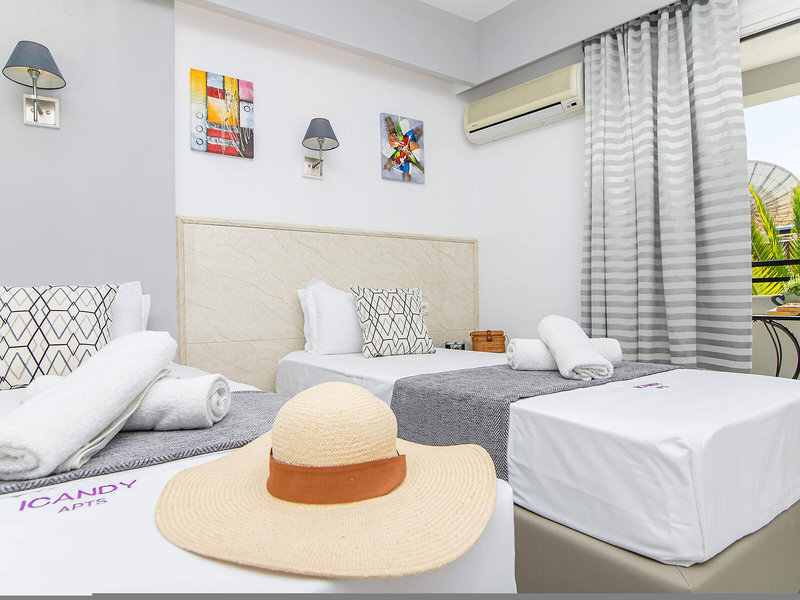 ICandy Apartments 6