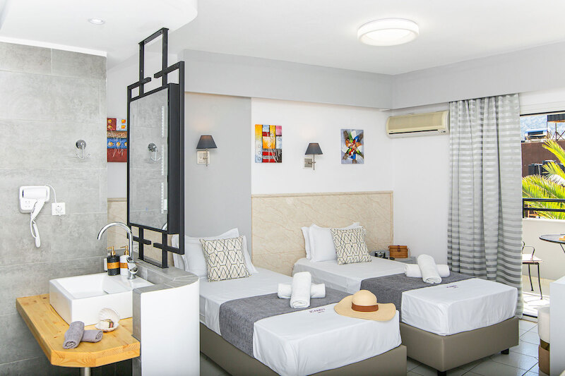 ICandy Apartments 6