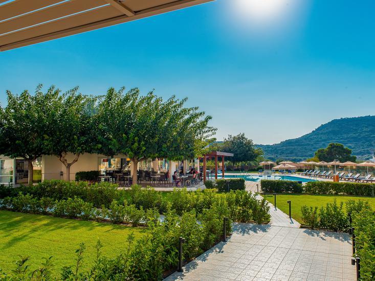 Zoes Hotel-Studios 2