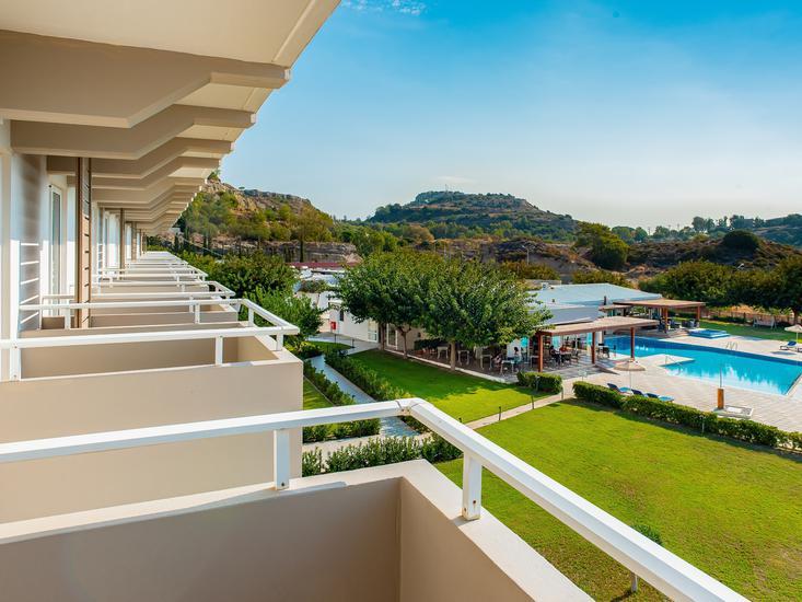 Zoes Hotel-Studios 3