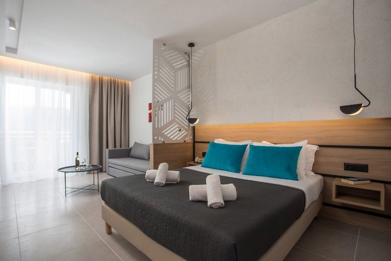 Zoes Hotel 9