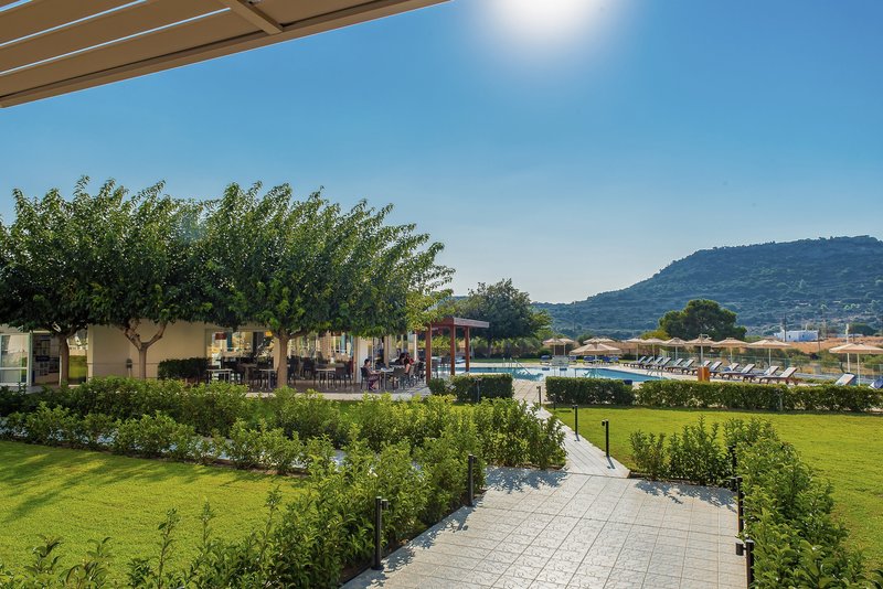 Zoes Hotel-Studios 6 - Garden