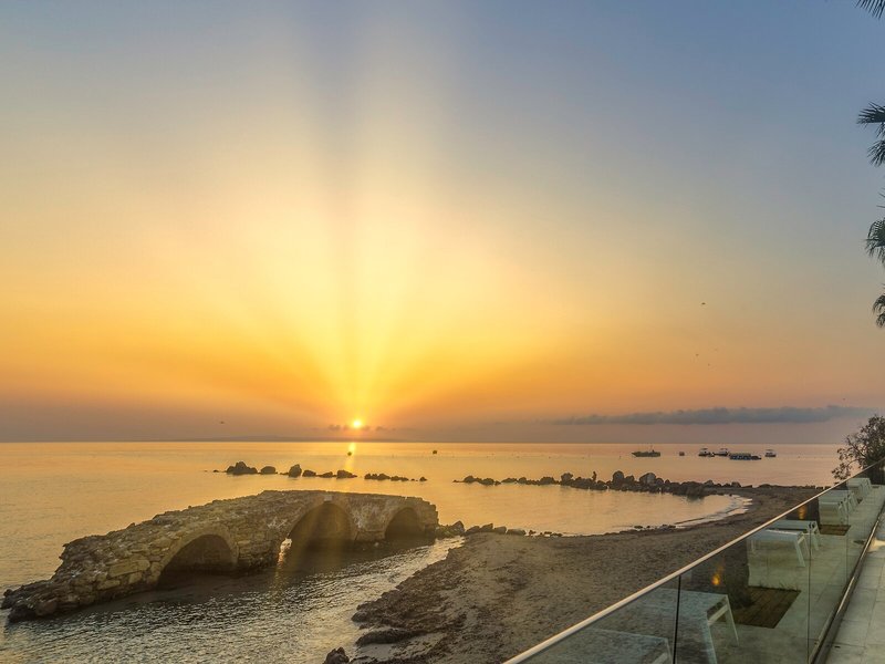 Xenos Kamara Beach Hotel 8