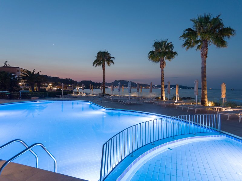 Xenos Kamara Beach Hotel 10